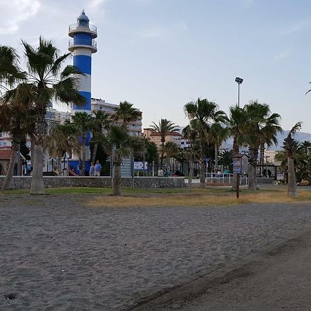 Vistas Al Mar Apartamento Torre Del Mar Exterior foto